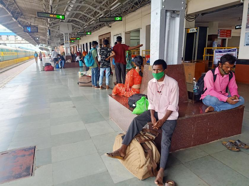 nsk, trains,canceled,due,to,rains,in,mumbai | मुंबईतील पावसामुळे रेल्वेगाड्या रद्द
