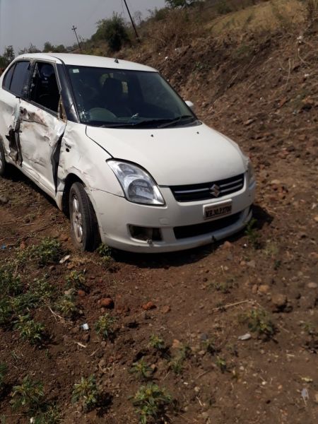 Accident on Wardha-Nagpur road; Youth injured | वर्धा-नागपूर मार्गावर अपघात; युवक जखमी