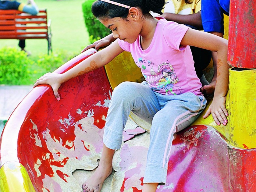 Tell us how to play? Children questioning Nagpur municipal corporation | सांगा आम्ही खेळायचे कसे? नागपुरातील बालगोपालांचा मनपाला सवाल