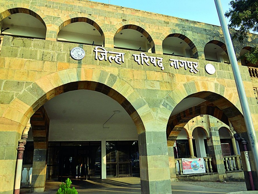 Nagpur Zilla Parishad's Economic Department 'Empty' | नागपूर जिल्हा परिषदेचा आर्थिक विभाग ‘रिक्त’