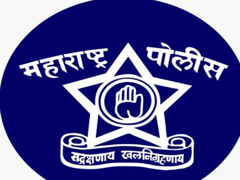 Sakri replaces police inspector | साक्री पोलीस निरीक्षकांची बदली