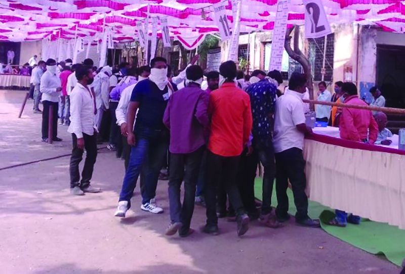 Gram Panchayat Election: In some tehsils, fiasco to finalized result | Gram Panchayat Election : काही तहसीलमध्ये निकाल अंतिम करण्यात उडाला गाेंधळ 