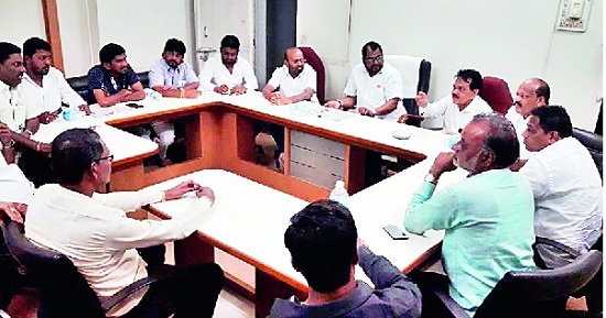  Efforts to repair Krishna Yatra, meeting with Raju Shetty, Advisory Committee meeting: MP from MP | कृष्णा योजनेच्या दुरुस्तीसाठी प्रयत्न, राजू शेट्टींसोबत ताराराणी आघाडीची बैठक : खासदार निधीतून कूपनलिकां