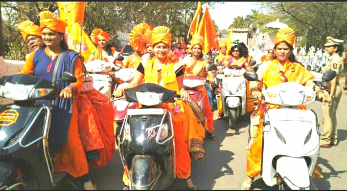 Shivaji Maharaj jayanti celebreted | विविध उपक्रमांनी शिवाजी महाराजांना अभिवादन