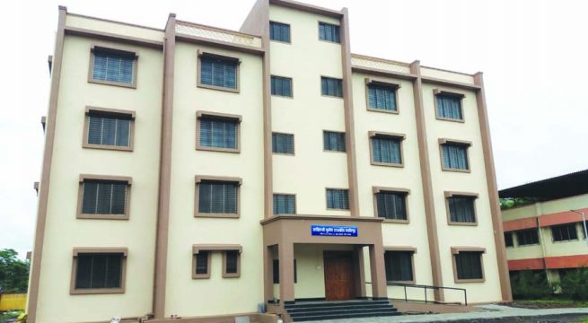  Opposition to give space to the Panjabrao Deshmukh hostel | पंजाबराव देशमुख  वसतिगृहाला जागा देण्यास विरोध