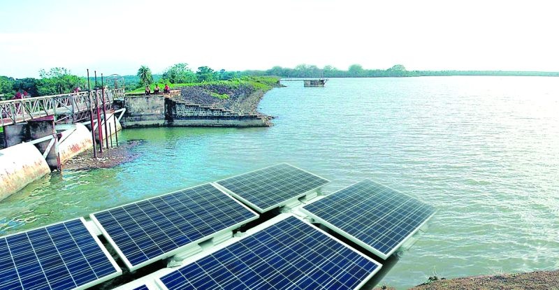 The first 'Wirling Solar' project in the country on the Gorevada lake in Nagpur | नागपुरात गोरेवाडा तलावावर देशातील पहिला ‘तरंगता सोलर’ प्रकल्प