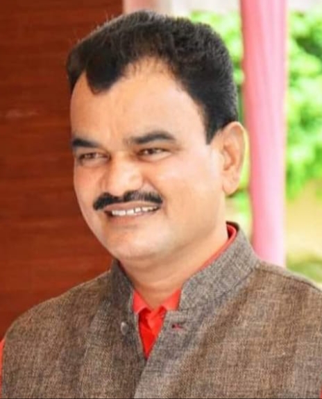 NCP's third Guardian Minister in Solapur in four months | चार महिन्यात सोलापूरला राष्ट्रवादीचा तिसरा पालकमंत्री