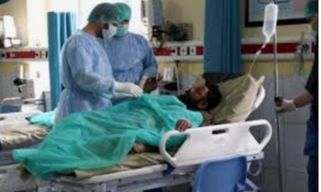 Two killed in Corona in Solapur; 13 positive patients found on Friday ...! | सोलापुरात 'कोरोना' मुळे दोघांचा मृत्यू; शुक्रवारी आढळले १३ पॉझिटिव्ह रूग्ण...!