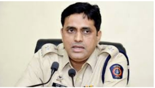 Solapur Rural Superintendent of Police Manoj Patil transferred to Ahmednagar | सोलापूर ग्रामीणचे पोलिस अधीक्षक मनोज पाटील यांची अहमदनगरला बदली