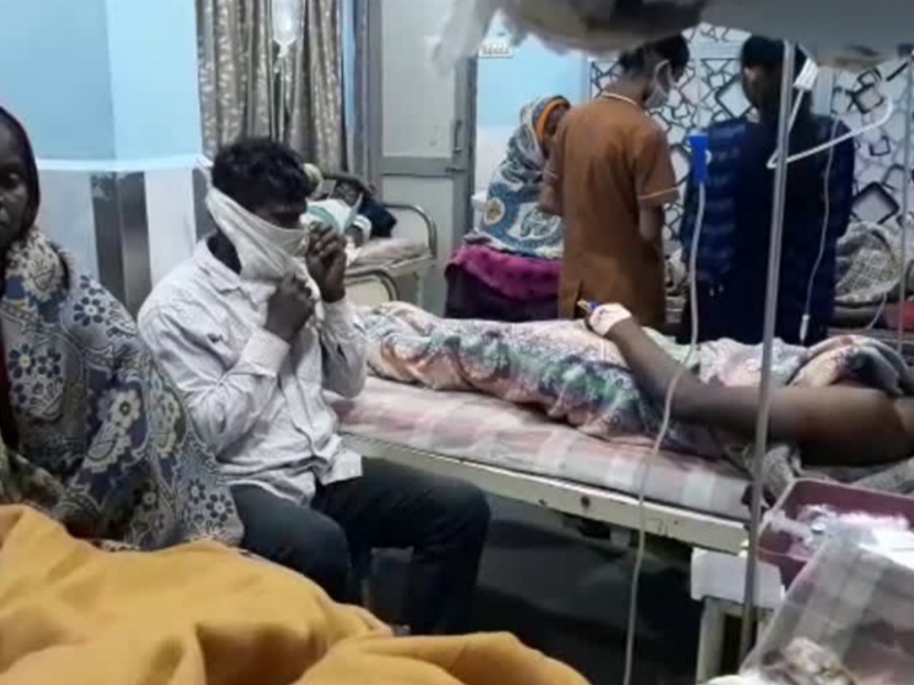 Nine workers seriously injured in Bhiwandi electric shock | भिवंडीत विजेचा शॉक लागून नऊ कामगार गंभीर