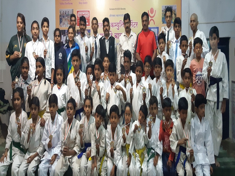 38 sportspersons of Aurangabad selection for national sports karate event | राष्ट्रीय खेलो कराटे स्पर्धेसाठी औरंगाबादच्या ३८ खेळाडूंची निवड