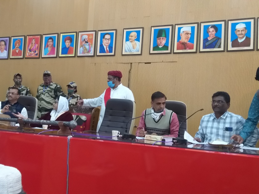 Dr. Malegaon Approval to erect a full-sized statue of Ambedkar | मालेगावी डॉ. आंबेडकरांचा पूर्णाकृती पुतळा उभारण्यास मंजुरी