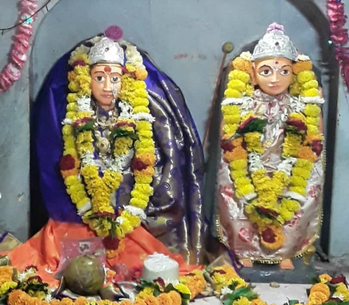 Navratri festival of Shri Renuka Devi at Pimpalgaon Lep without devotees | पिंपळगाव लेप येथील श्री रेणुका देवीचा नवरात्रोत्सव भाविकाविनाच