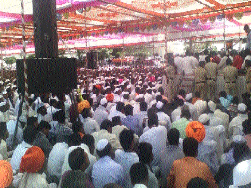 Devotees of Shri Bhagwan Gadawar on Shri Kshetra | श्री क्षेत्र भगवानगडावर भक्तांची मांदियाळी