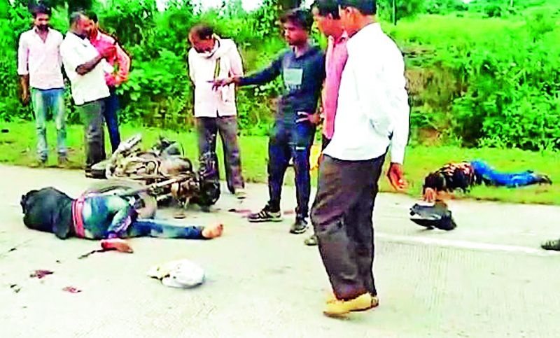 Two-wheeler collided between Ashtagaon and Varla, killing the youth | आष्टगाव ते वरला दरम्यान दुचाकी धडकल्या, युवक ठार