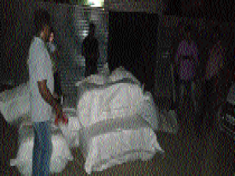 6 lakh gutka seized in the bag | पात्रूडमध्ये सहा लाखांचा गुटखा जप्त