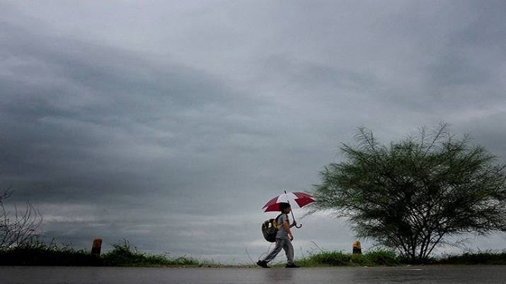 'Pleasant' news from the weather department! Monsoon will arrive in Kerala on May 31 | हवामान विभागाची 'सुखद'वार्ता! मॉन्सूनचे ३१ मे रोजी केरळला आगमन होणार