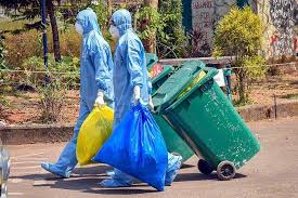 Coronavirus Pune : 6,000 kg of corona waste generated in a day | Coronavirus Pune : अरे बापरे ! पुण्यात कोरोनाचा दिवसाला तयार होतोय ६ हजार किलो कचरा 