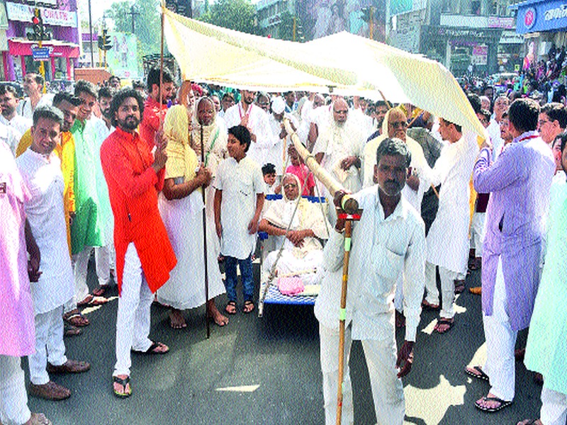  Religion needs life: Punyapal Surishwaraji Maharaj | जीवनात धर्माचे अधिष्ठान आवश्यक : पुण्यपाल सुरीश्वरजी महाराज