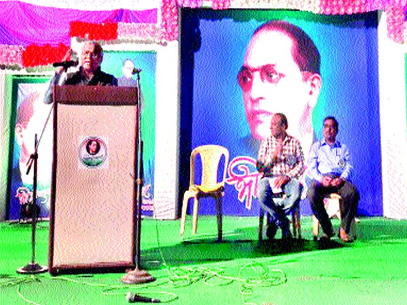 Dr. Ambedkar is the leader of the farmers: Hari Narke | डॉ. आंबेडकर हेच शेतकऱ्यांचे नेते : हरी नरके