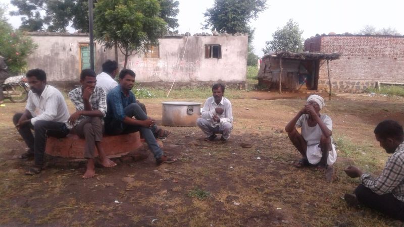 Zero percentage vote in Dharkanhan village in Yavatmal district | Maharashtra Election 2019; यवतमाळ जिल्ह्यातील धारकान्हा गावात शून्य टक्के मतदान
