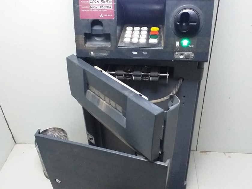 The plot to blow up the ATM at Pathardiphata was foiled | पाथर्डीफाटा येथे एटीएम फोडण्याचा डाव उधळला