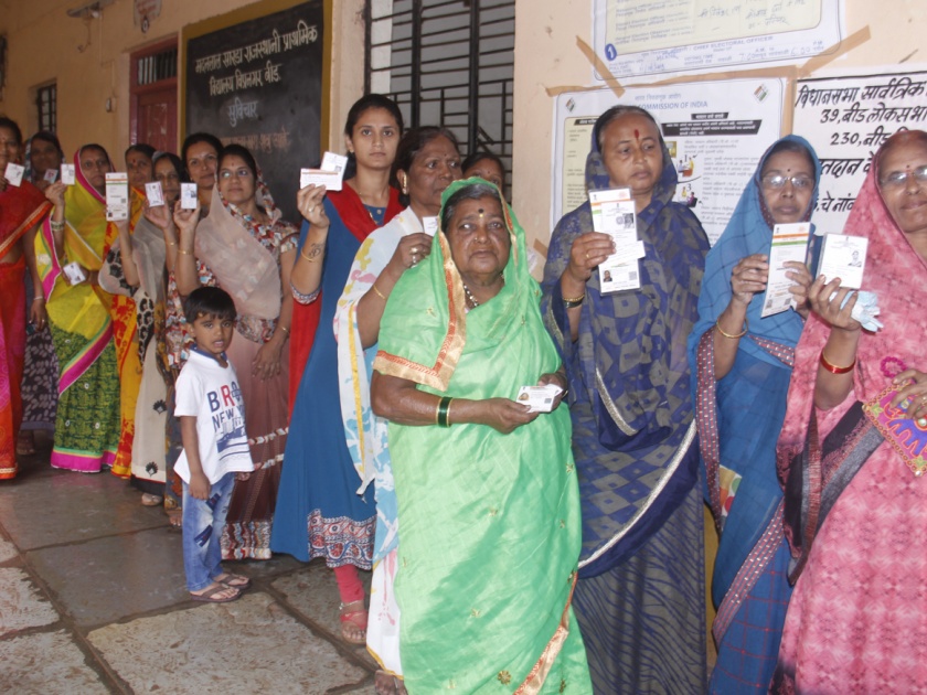 Beed district polls: 5.7 percent | बीड जिल्ह्यात ६८.१२ टक्के मतदान