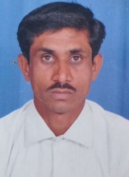 Farmer dies after being hit by a foot in Rotawater at Vasantwadi in Parola taluka | पारोळा तालुक्यातील वसंतवाडी येथे रोटाव्हेटरमध्ये पाय अडकल्याने शेतकऱ्याचा मृत्यू