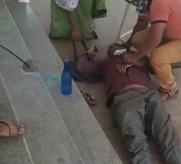 A youth died outside the Kovid Center in Chandwad | चांदवडला कोविड सेंटर बाहेरच युवकाचा मृत्यू