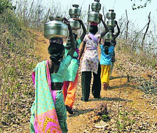 Water scarcity intensifies in rural areas | ग्रामीण भागात पाणीटंचाई तीव्र