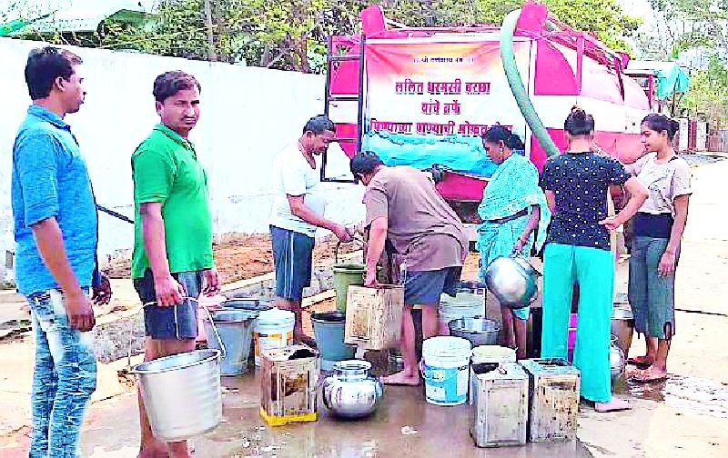 Water supply through Dhanora tanker started | धानोरात टँकरने पाणीपुरवठा सुरू