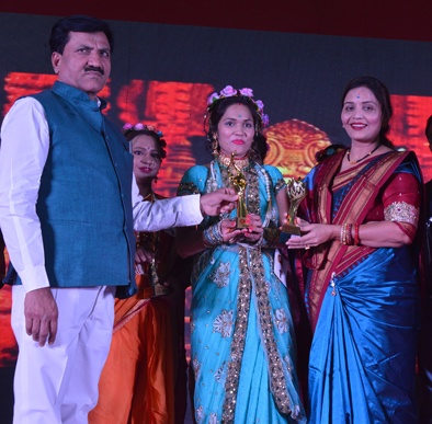 Tripti Saini became the Mrs. Jalna | तृप्ती सैनी ठरल्या श्रीमती जालना