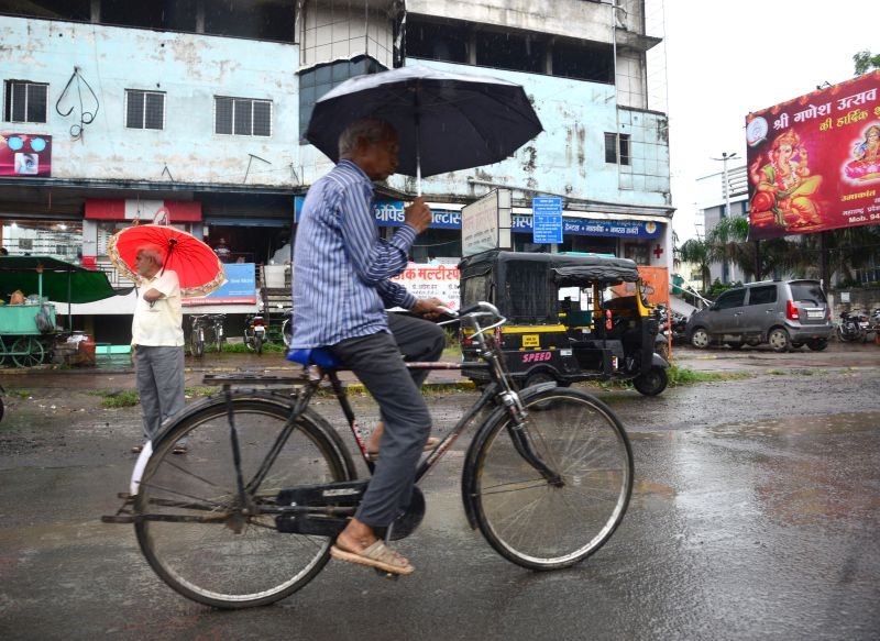 Monsoon Return to Vidarbha | परतीच्या पावसाची विदर्भात सर्वदूर दमदार हजेरी