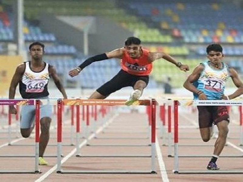 Aurangabad Tejas Shirsela Silver in Youth National Athletics Championship | युथ राष्ट्रीय अ‍ॅथलेटिक्स स्पर्धेत औरंगाबादच्या तेजस शिरसेला रौप्य