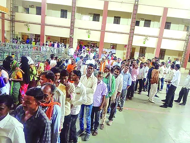 Maharashtra Assembly Election 2019: 60% voting in Washim district | Maharashtra Assembly Election 2019 : वाशिम जिल्ह्यात ६0 टक्के मतदान 