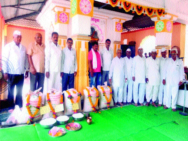 The Vikrami Sugarcane Crop of Dwarkadhish Sarkar | द्वारकाधीश कारखान्याचे विक्रमी ऊस गाळप