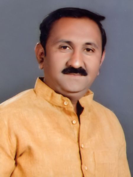 Chetan Gawande is the 16 th Mayor of Amravati Municipal Corporation | चेतन गावंडे अमरावती महानगरपालिकेचे १६ वे महापौर