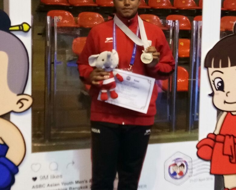 International Boxing Championship  Bronze for Akola sakshi gaydhane | अकोल्याच्या साक्षीला आंतरराष्ट्रीय बॉक्सिंग स्पर्धेत कांस्य