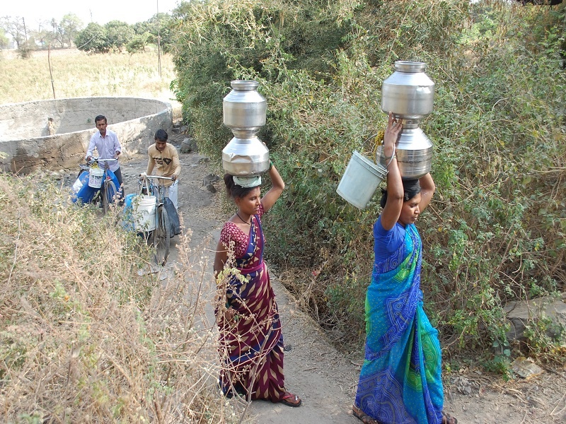  Wadgaon water for Wadgaon residents stopped | वडगाववासीयांची पाण्यासाठी भटकंती थांबेना