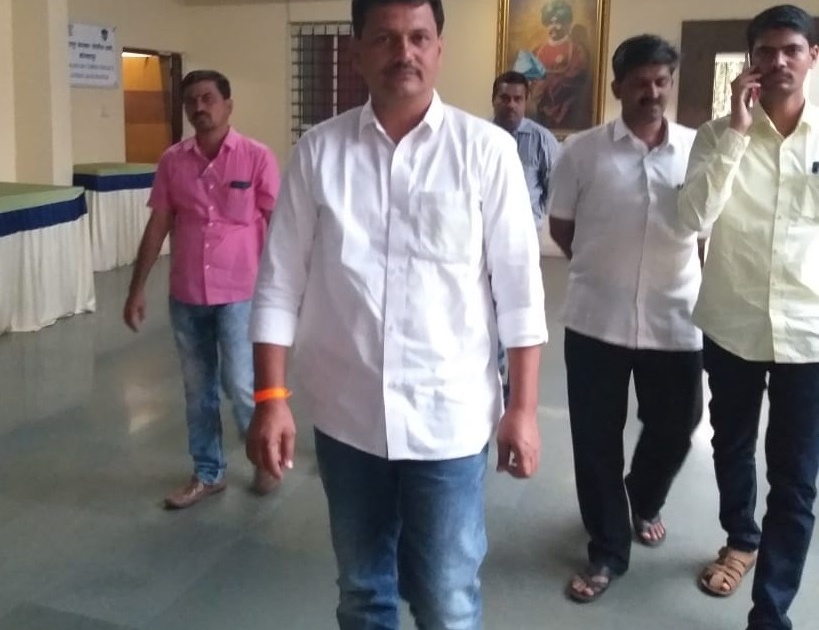 Abitkar inquired about explosives in Karnataka | Maharashtra Election 2019: कर्नाटकातील स्फोटकांच्या आडून बदनामीचे षड्यंत्र- प्रकाश आबिटकर