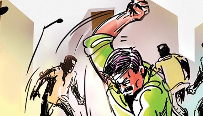  nashik,bhagur,youngster,knife,attack | बदनामी करीत असल्याचा आरोपावरून युवकावर चाकूहल्ला