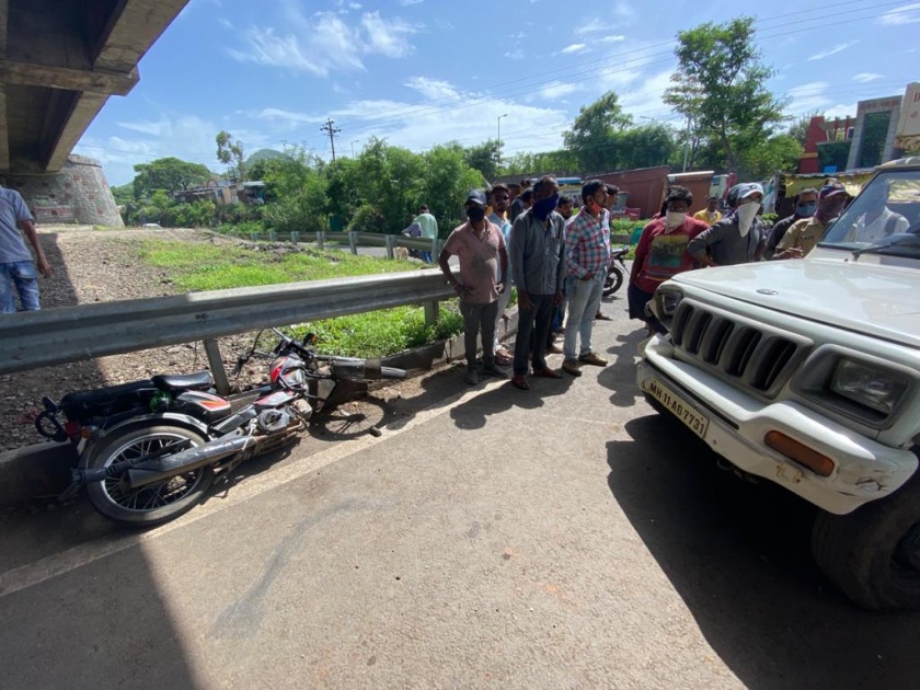 In Satara, a drunken driver blew up five vehicles | साताऱ्यात मधधुंद चालकाने पाच वाहने उडविली