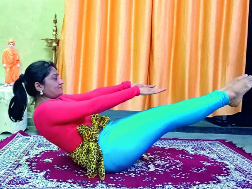 Anita Patil, a Yoga preacher | योगाचा प्रचार करणाऱ्या अनिता पाटील