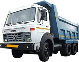 A truck worth Rs 15 lakh stolen from Thane was found in Aurangabad | औरंगाबादमध्ये मिळाला ठाण्यातून चोरीस गेलेला १५ लाखांचा ट्रक