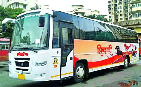 The supply of 460 Shivshahi buses from Mumbai and Karnataka | राज्यातील ४६० शिवशाही बसेसचा पुरवठा मुंबई, कर्नाटकातून