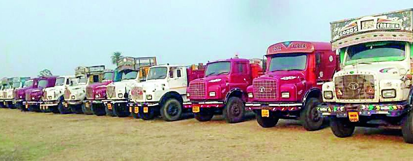 Two crores of sand seized in Dhamangaon; The biggest action in the state | धामणगावात दोन कोटींची रेती जप्त; राज्यातील सर्वात मोठी कारवाई