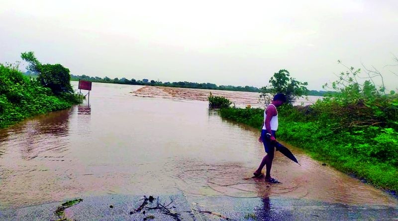 Excessive rainfall in nine talukas | नऊ तालुक्यात अतिवृष्टी