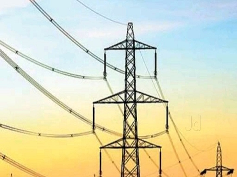  57 thousand electricity consumers in Mumbra, Sheel area have lost about 300 crores of MSEDCL | मुंब्रा, शीळ भागातील ५७ हजार वीज्र ग्राहकांनी महावितरणचे थकविले तब्बल ३०० कोटी