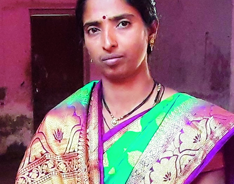 Navratri 2020: I-Durga: | Navratri 2020 : मी- दुर्गा : वनीता कदम, कुटुंबाबरोबर समाजसेवा