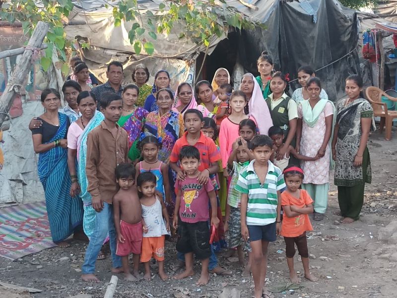 High court give stay to action against slum area in bhayander | भाईंदरमधील ‘त्या’ झोपड्यांवरील कारवाईला उच्च न्यायालयाची स्थगिती